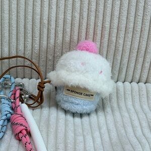 Fluffy sponge cake Keychain